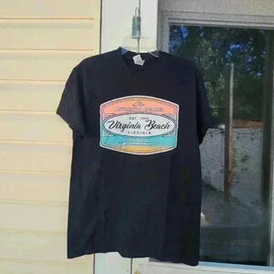 NWOT GILDAN Virginia Beach EST 1906 Black Mens Medium T Shirt Tee Vintage 1990s